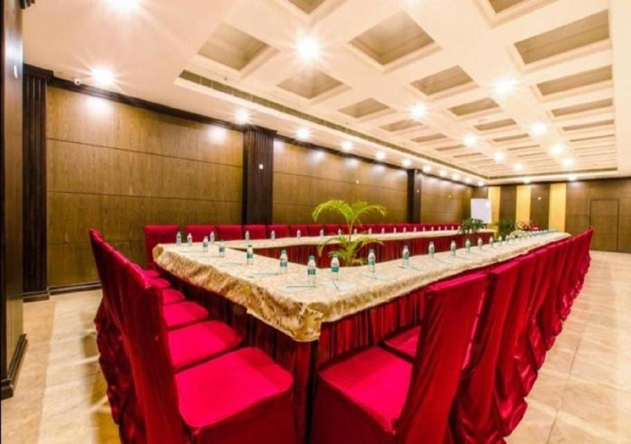 Hotel Atithi Guwahati Ngoại thất bức ảnh