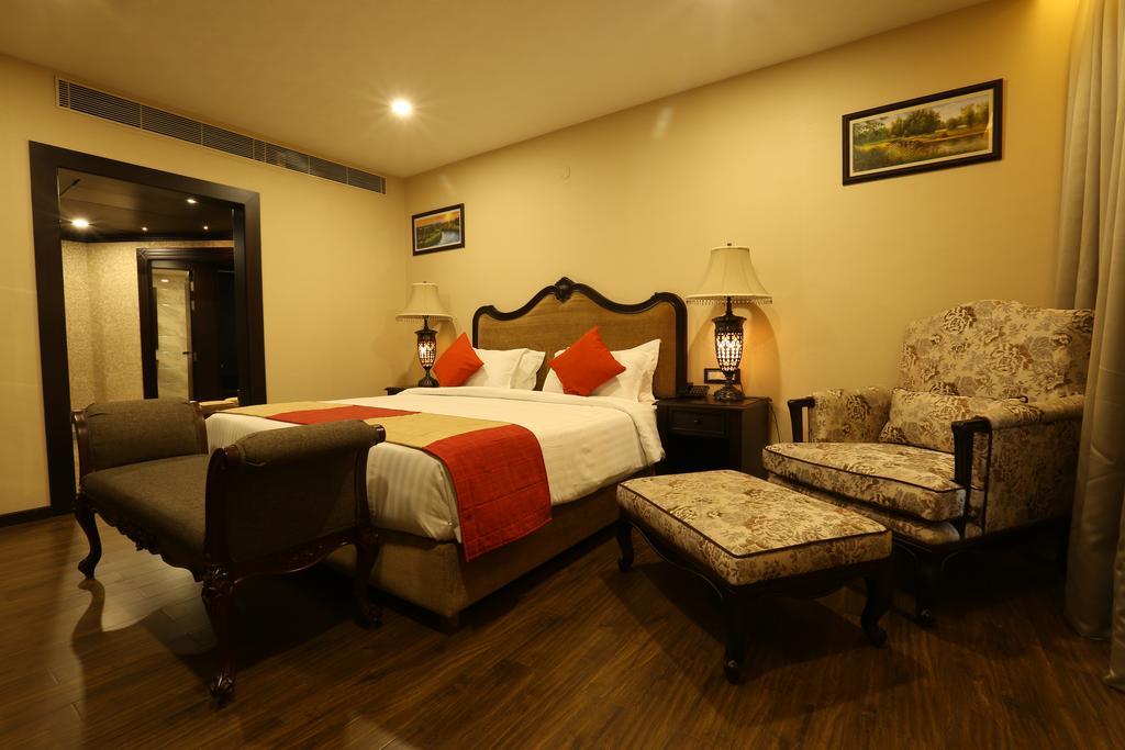 Hotel Atithi Guwahati Ngoại thất bức ảnh