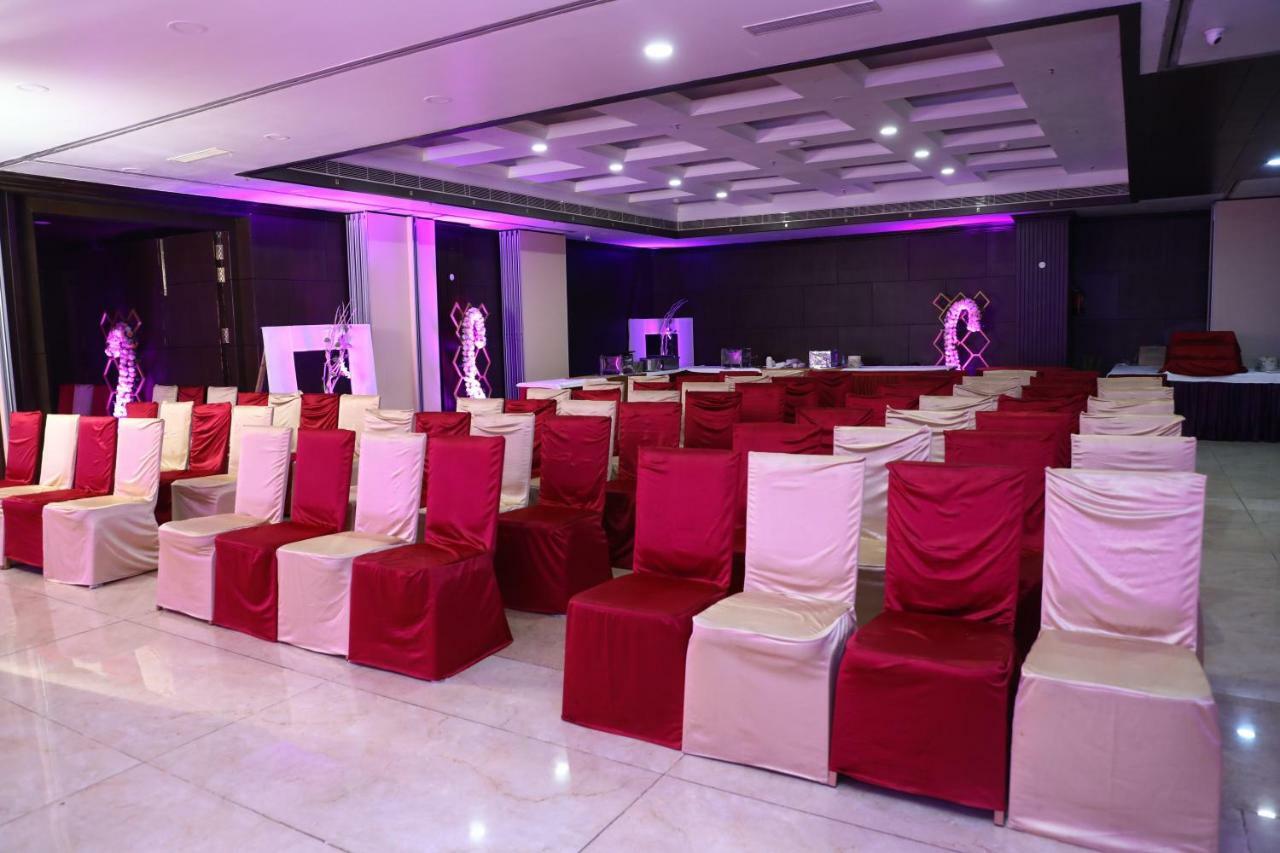Hotel Atithi Guwahati Ngoại thất bức ảnh