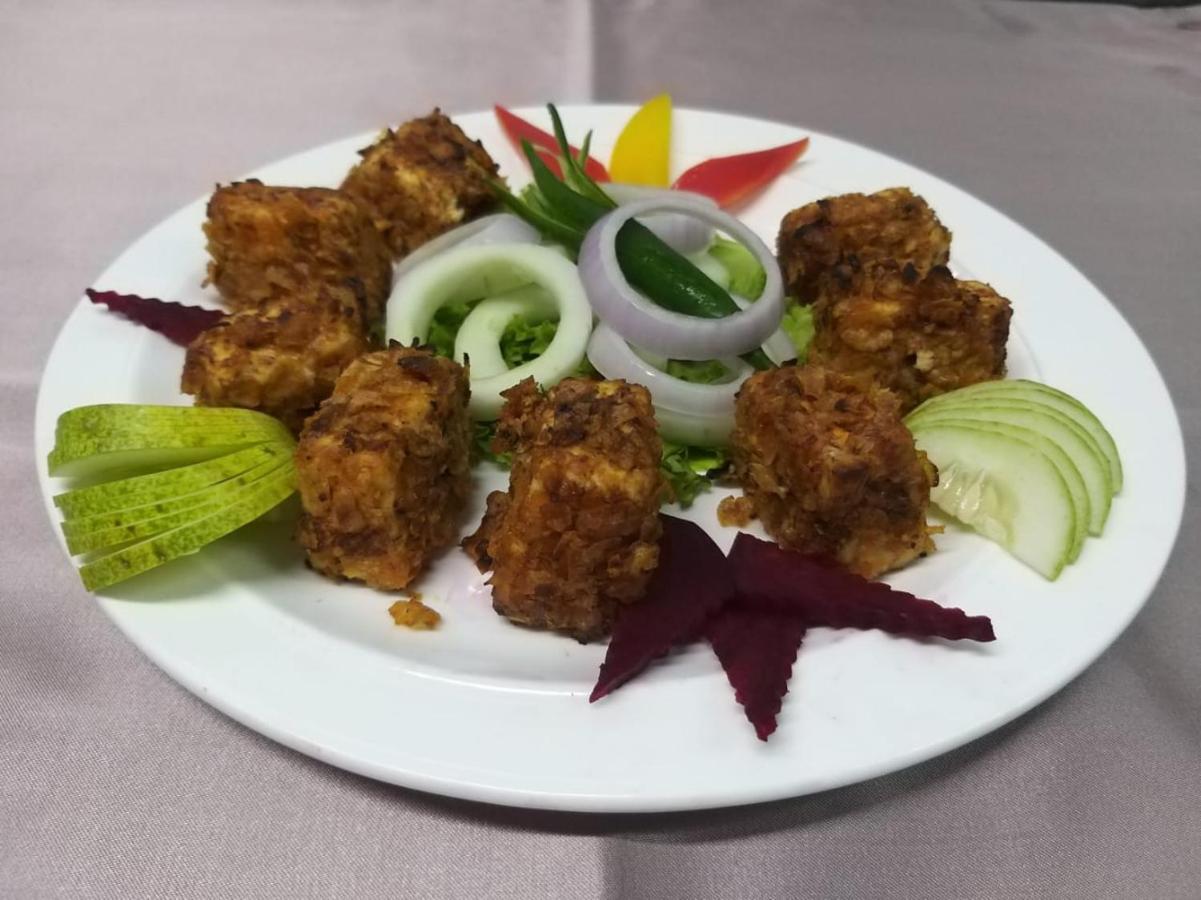 Hotel Atithi Guwahati Ngoại thất bức ảnh